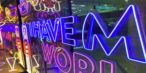 霓虹燈發(fā)光字;室內(nèi)霓虹燈;日合霓虹燈標(biāo)識(shí)制作